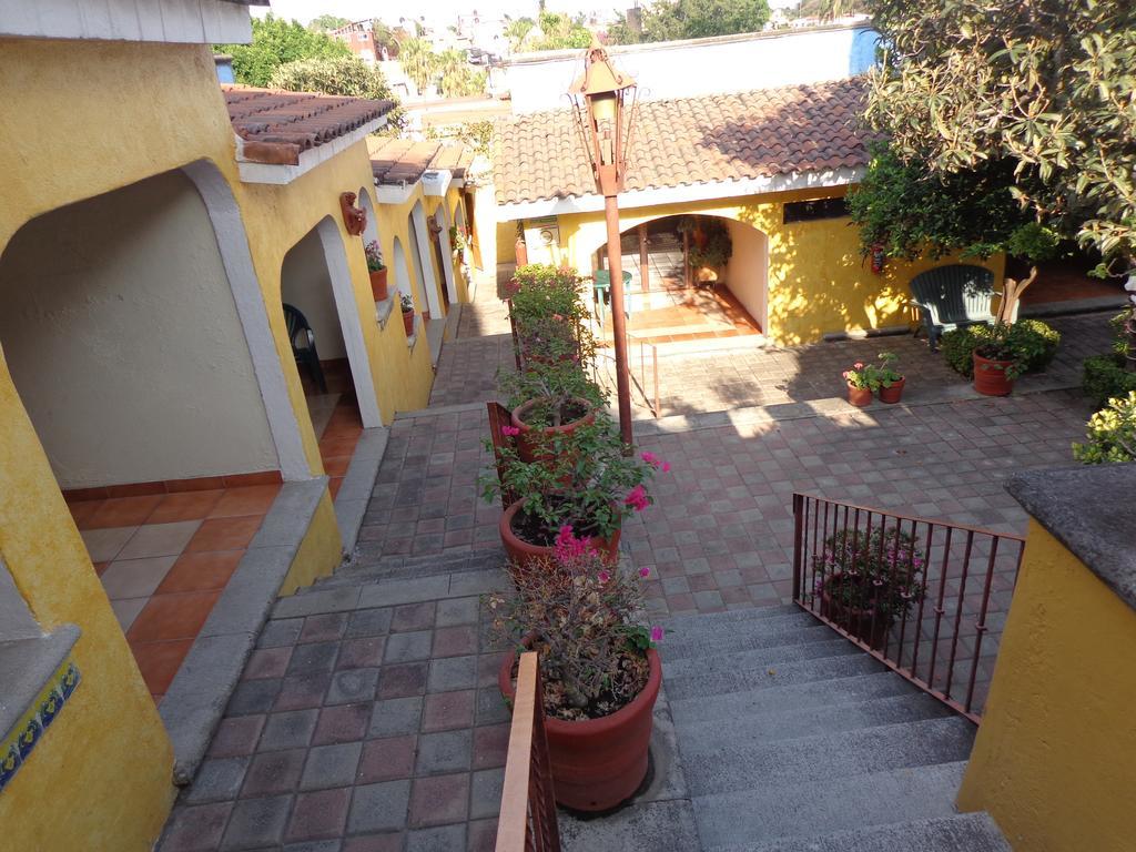 Hotel Antigua Posada Cuernavaca Exterior photo