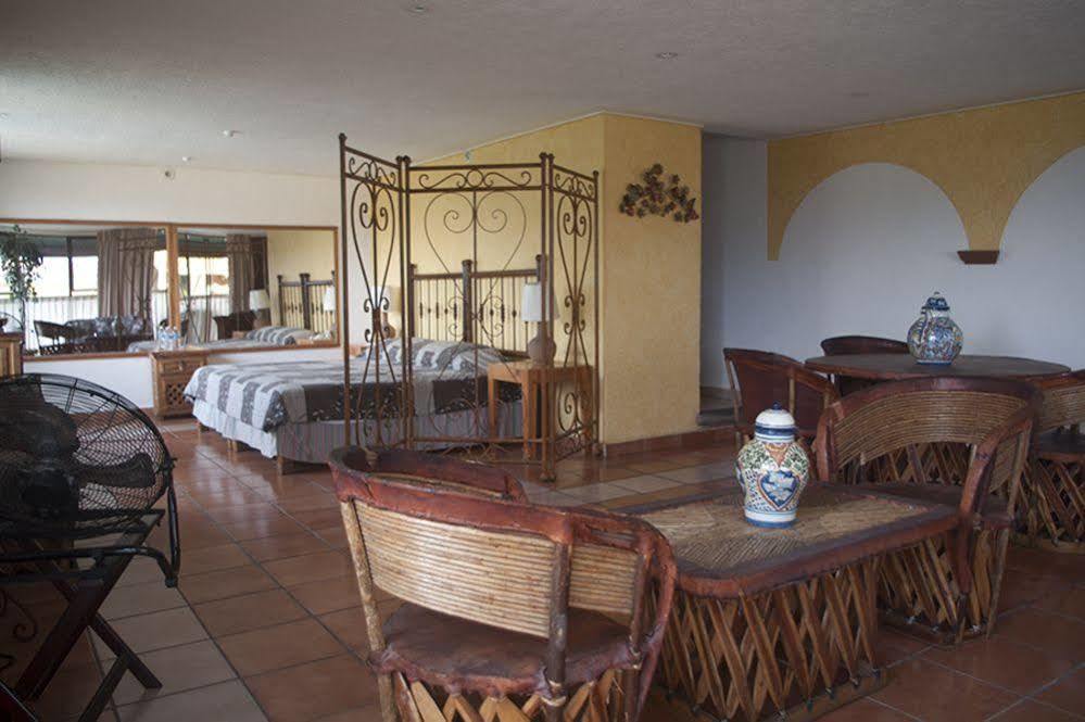 Hotel Antigua Posada Cuernavaca Exterior photo