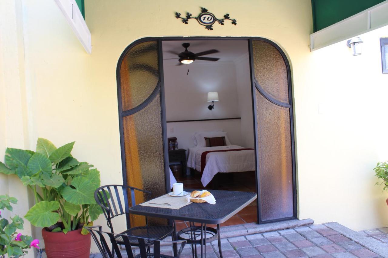 Hotel Antigua Posada Cuernavaca Exterior photo
