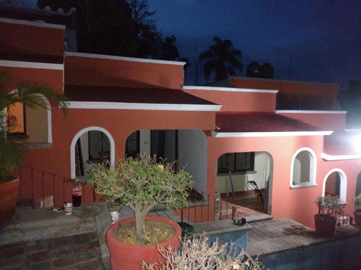 Hotel Antigua Posada Cuernavaca Exterior photo